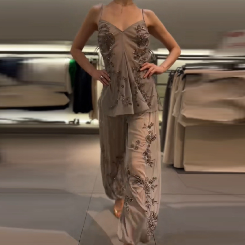 2026 New Women Grey Two-piece  - Winter Clothing Uae reseña y precio
