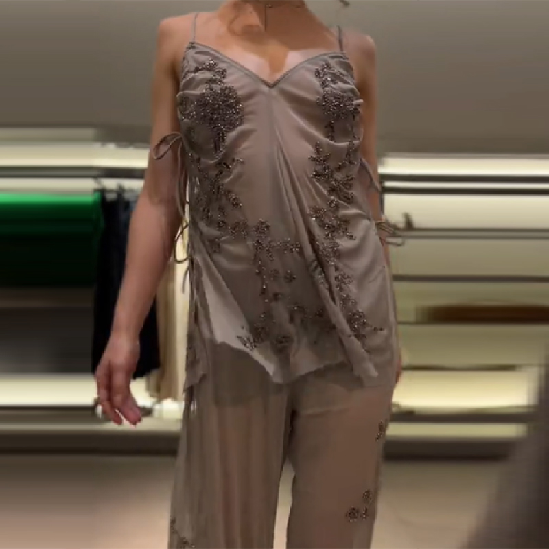 2026 New Women Grey Two-piece  - Winter Clothing Uae reseña y precio